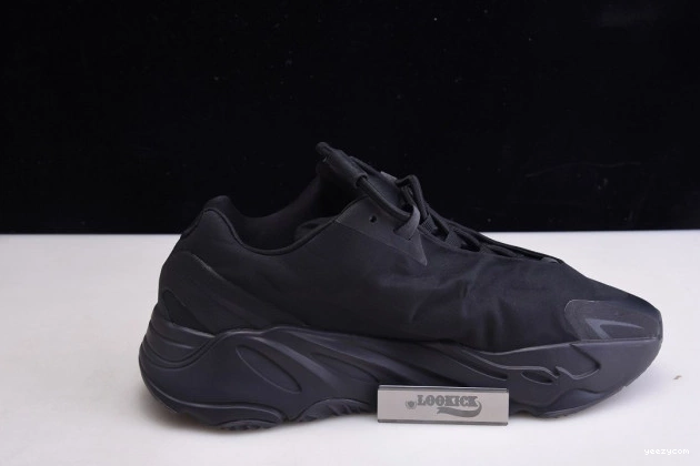 Yeezy Black Triple MNVN Boost Adidas FV4440 700 0707